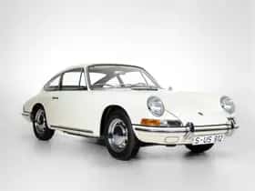Porsche 911 (1965) thumbnail 5