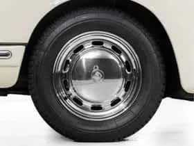 Porsche 911 (1965) thumbnail 48