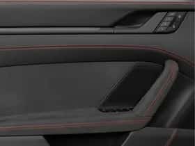 Porsche 911 (2025) thumbnail 34