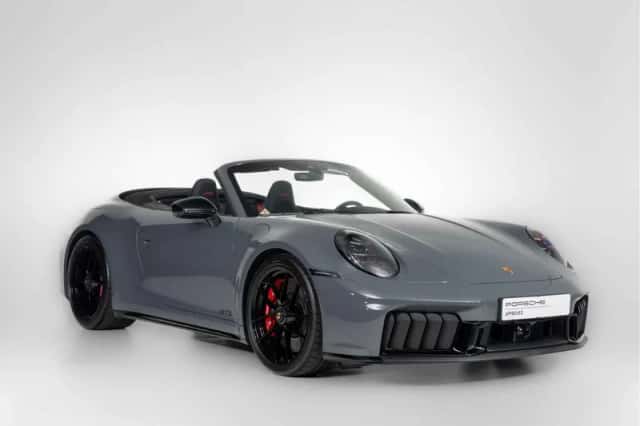 Porsche 911 (2025) thumbnail 5