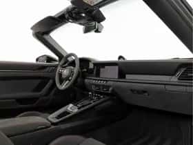 Porsche 911 (2025) thumbnail 7