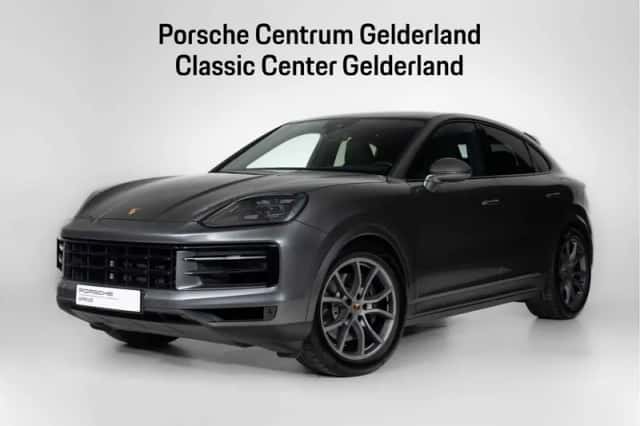 Porsche Cayenne (2024) thumbnail 1