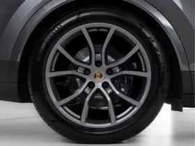 Porsche Cayenne (2024) thumbnail 21