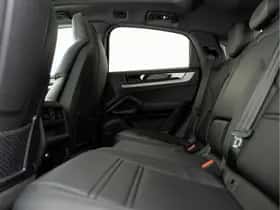 Porsche Cayenne (2024) thumbnail 34