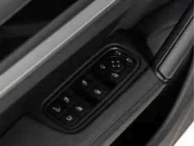 Porsche Cayenne (2024) thumbnail 40