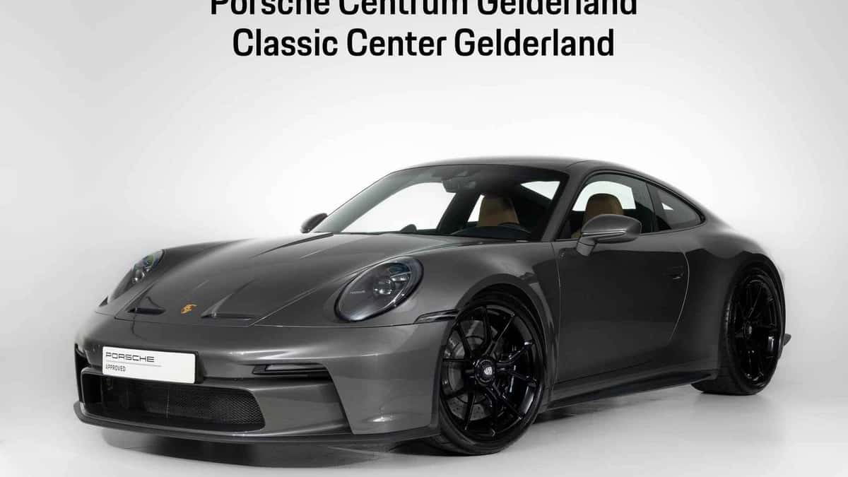 Porsche 911 (2024) — foto 1
