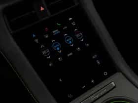Porsche Taycan (2024) thumbnail 13