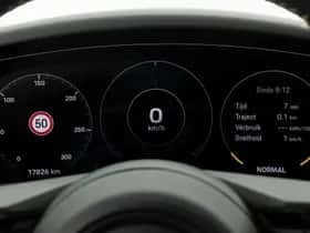 Porsche Taycan (2024) thumbnail 14