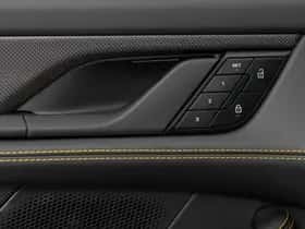Porsche Taycan (2024) thumbnail 20