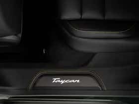 Porsche Taycan (2024) thumbnail 35