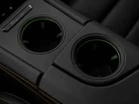 Porsche Taycan (2024) thumbnail 42
