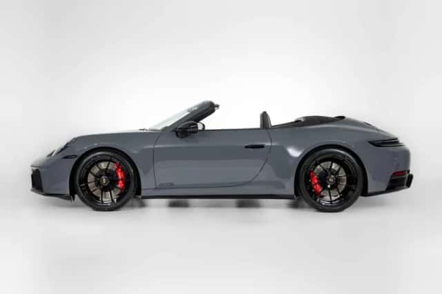 Porsche 911 (2026) thumbnail 6