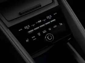 Porsche Macan (2026) thumbnail 13