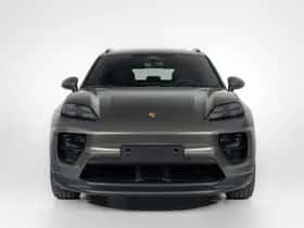 Porsche Macan (2026) thumbnail 15