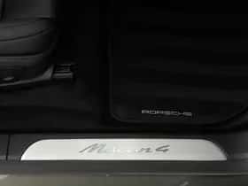 Porsche Macan (2026) thumbnail 30
