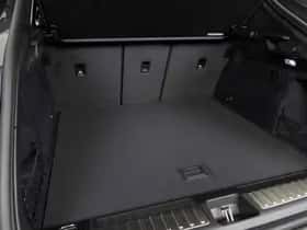 Porsche Macan (2026) thumbnail 32