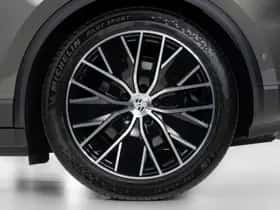 Porsche Macan (2026) thumbnail 45