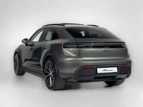 Porsche Macan (2026) thumbnail 6