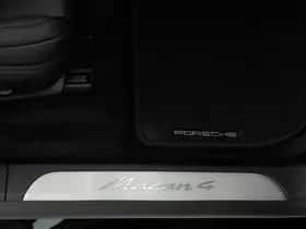 Porsche Macan (2026) thumbnail 32