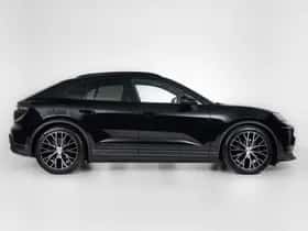 Porsche Macan (2026) thumbnail 10