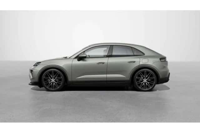 Porsche Macan (2026) thumbnail 5