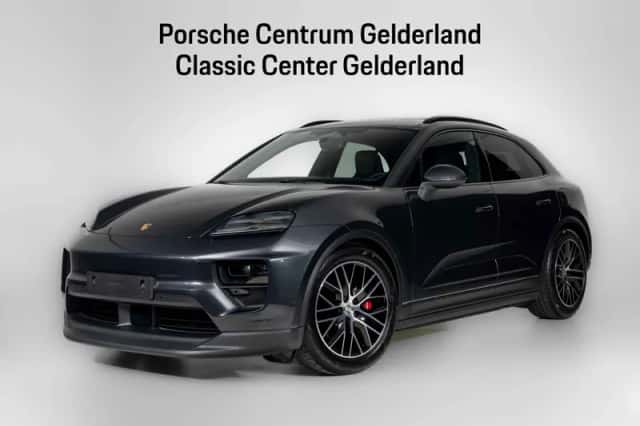 Porsche Macan (2026) thumbnail 1