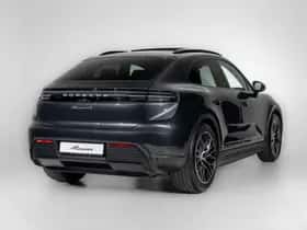 Porsche Macan (2026) thumbnail 6