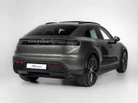 Porsche Macan (2026) thumbnail 2