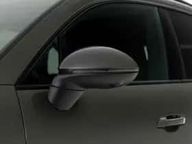 Porsche Macan (2026) thumbnail 23