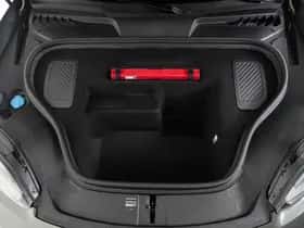 Porsche Macan (2026) thumbnail 24
