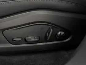 Porsche Macan (2026) thumbnail 35