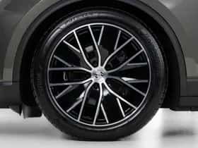 Porsche Macan (2026) thumbnail 44