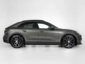 Porsche Macan (2026) thumbnail 10