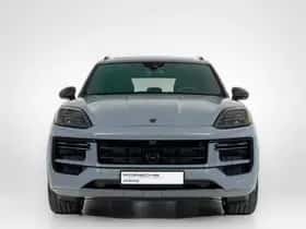 Porsche Cayenne (2024) thumbnail 17