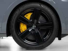 Porsche Cayenne (2024) thumbnail 23