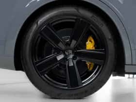 Porsche Cayenne (2024) thumbnail 24