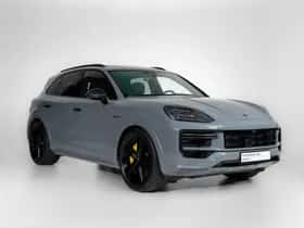 Porsche Cayenne (2024) thumbnail 5