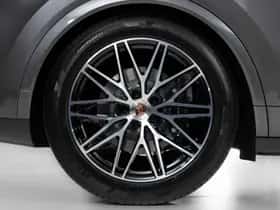 Porsche Cayenne (2025) thumbnail 22
