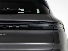 Porsche Cayenne (2025) thumbnail 31