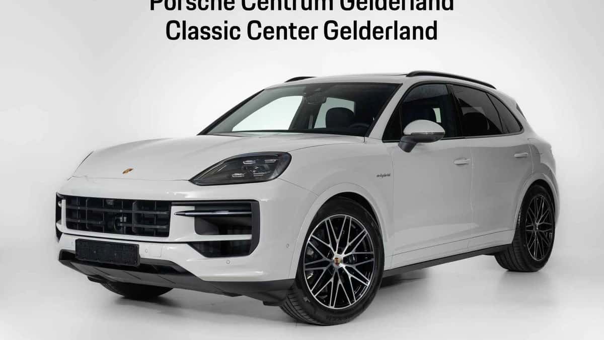 Porsche Cayenne (2025) — foto 1