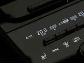 Porsche Cayenne (2025) thumbnail 18