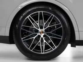 Porsche Cayenne (2025) thumbnail 21