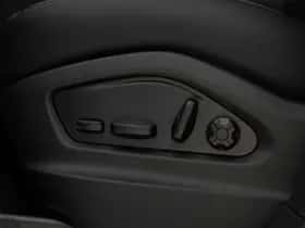 Porsche Cayenne (2025) thumbnail 38
