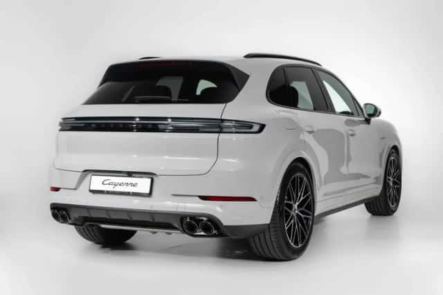 Porsche Cayenne (2025) thumbnail 6