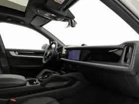 Porsche Cayenne (2025) thumbnail 7