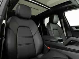 Porsche Cayenne (2025) thumbnail 8
