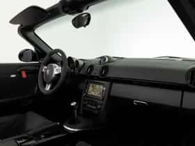 Porsche Boxster (2010) thumbnail 7