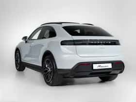 Porsche Macan (2026) thumbnail 2