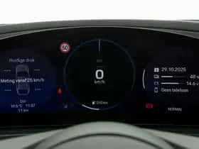 Porsche Macan (2026) thumbnail 14