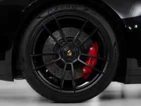 Porsche 911 (2024) thumbnail 18